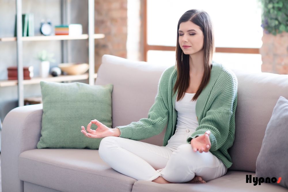 Медитация для женщин — полное расслабление утром и перед сном